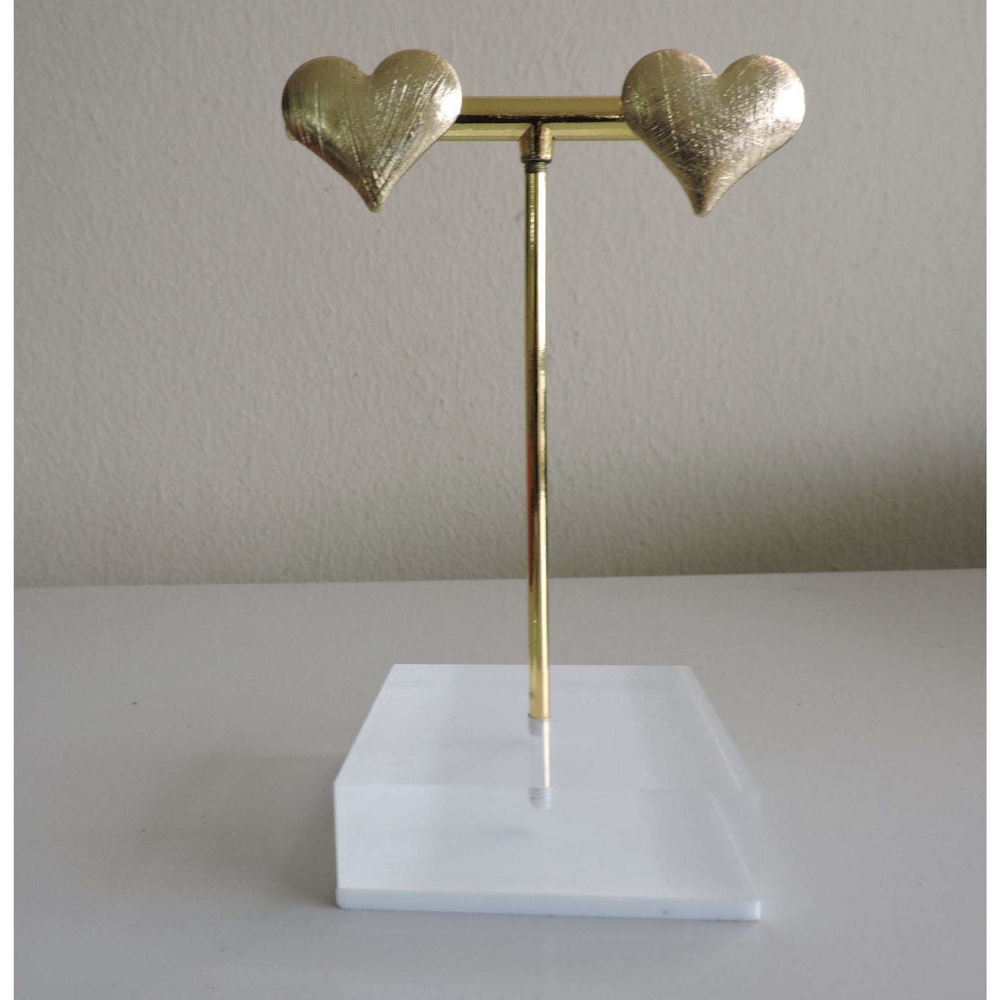 Corazones dorados