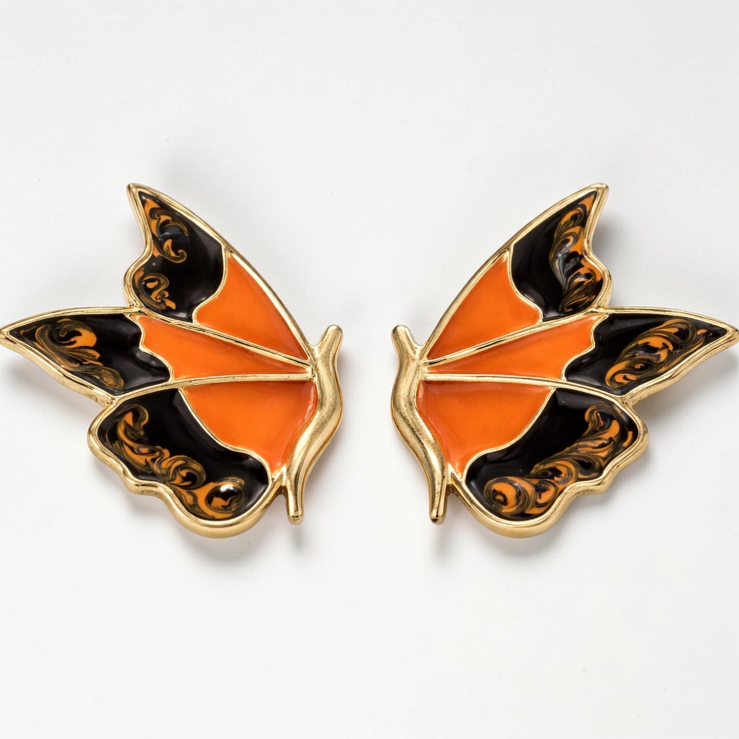 Mariposas esmaltadas