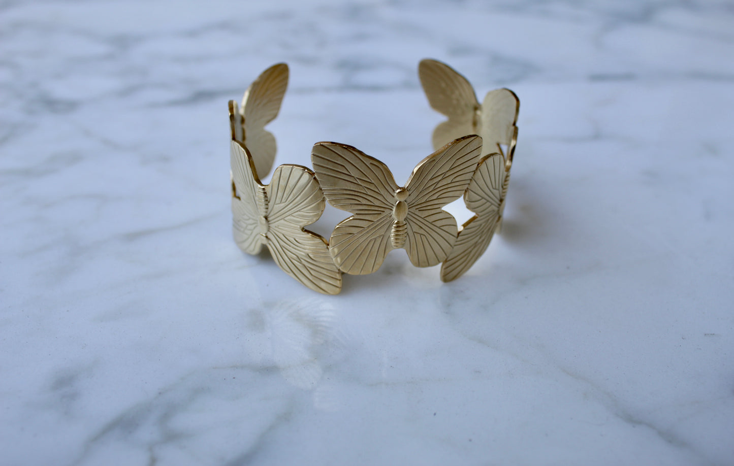Brazalete Grueso Dorado