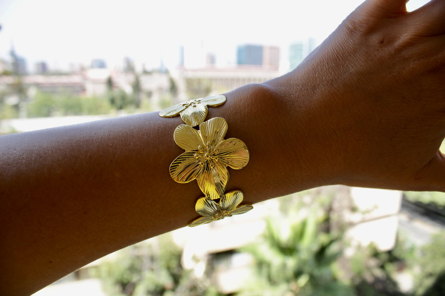 Brazalete Grueso Dorado