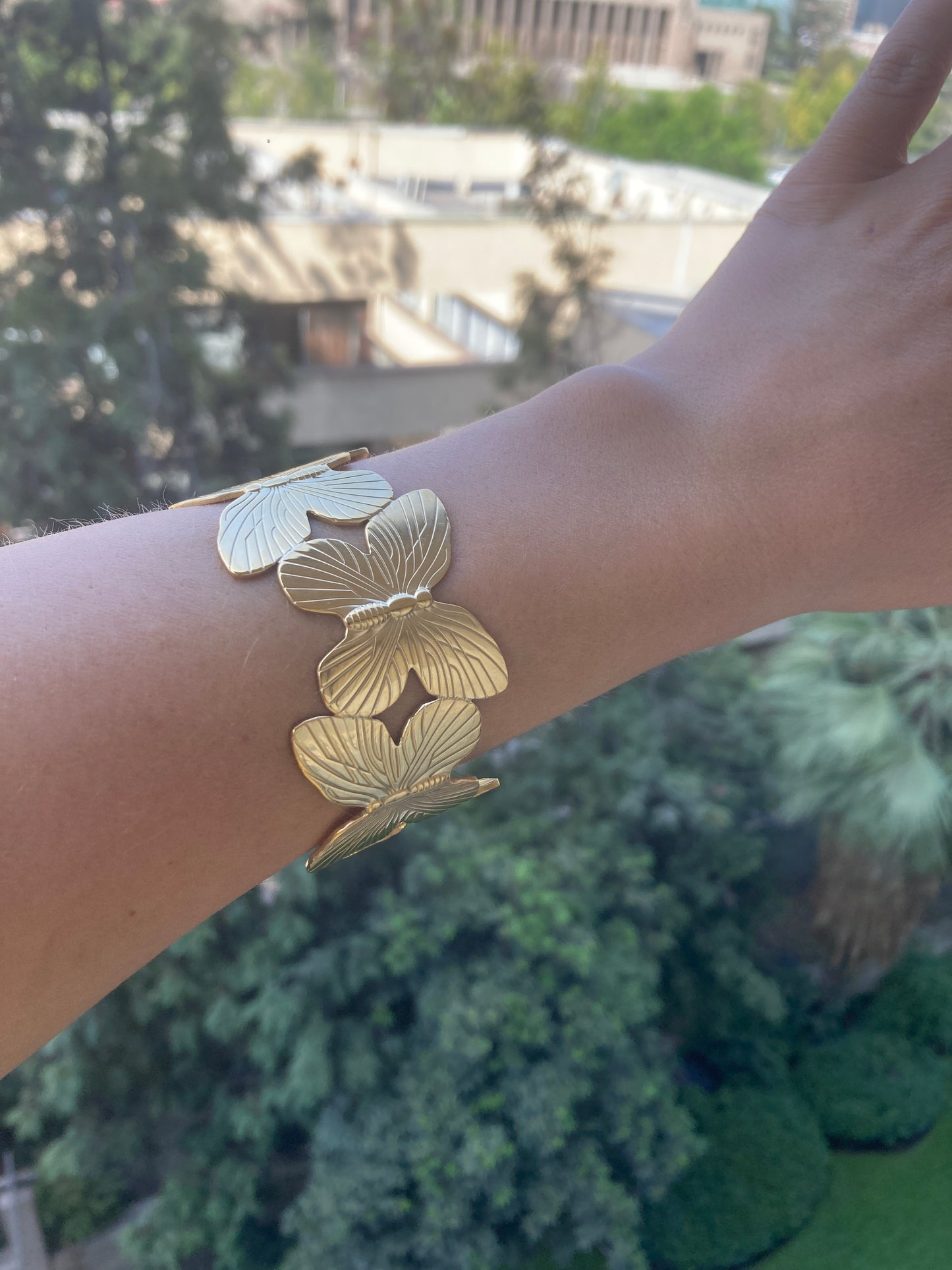 Brazalete Grueso Dorado