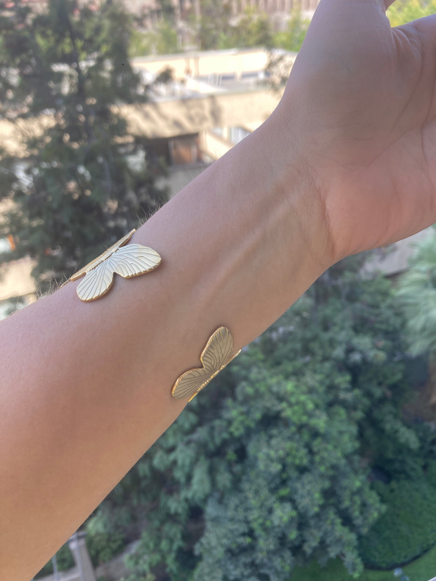 Brazalete Grueso Dorado
