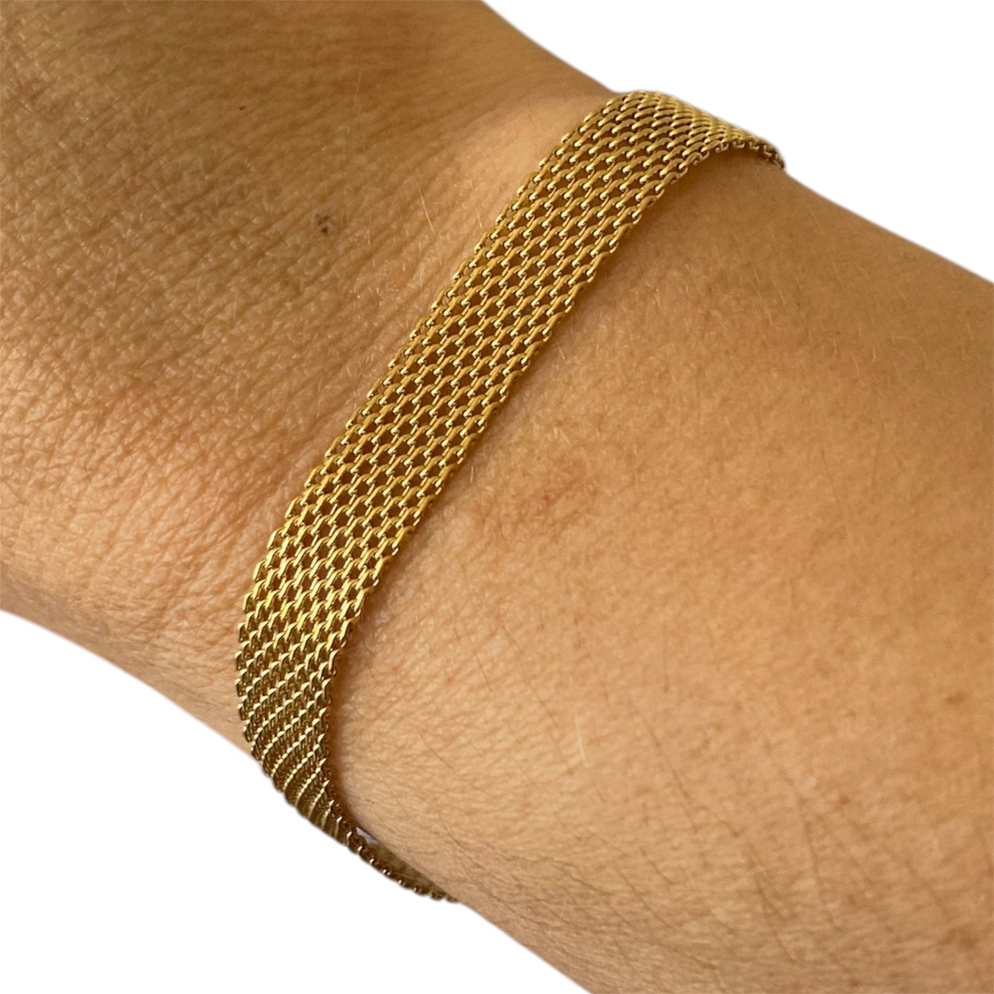Pulsera tejida